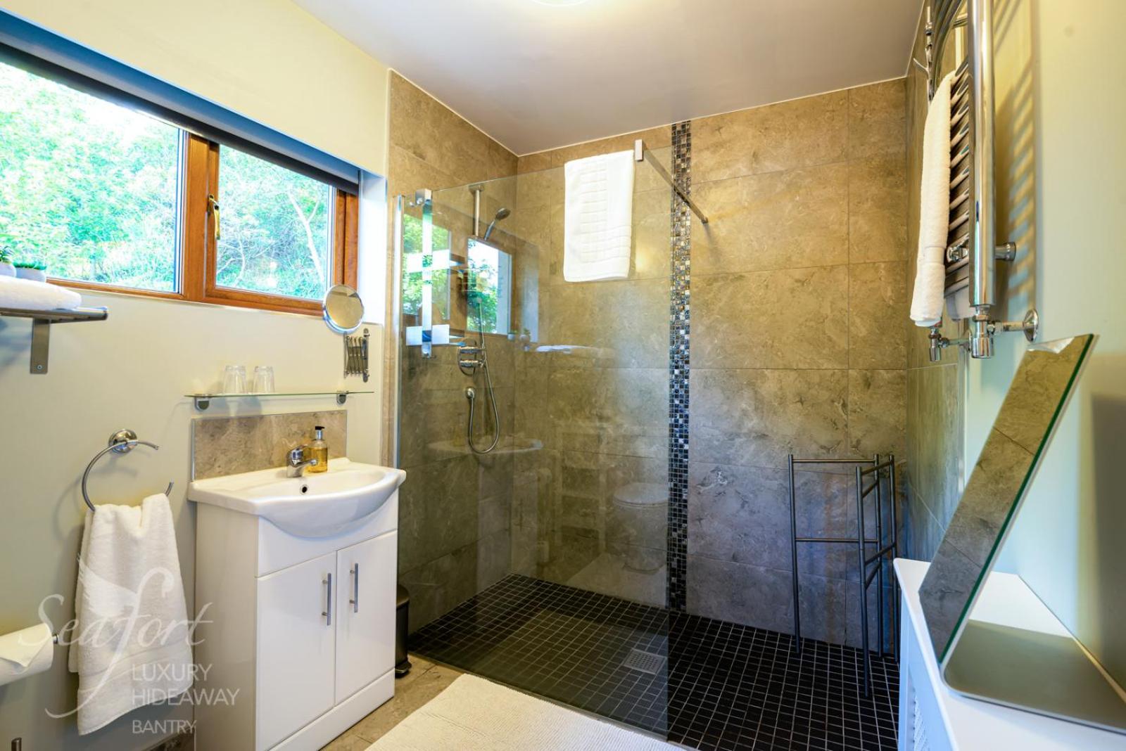 Seafort Luxury Hideaway Бантри Екстериор снимка