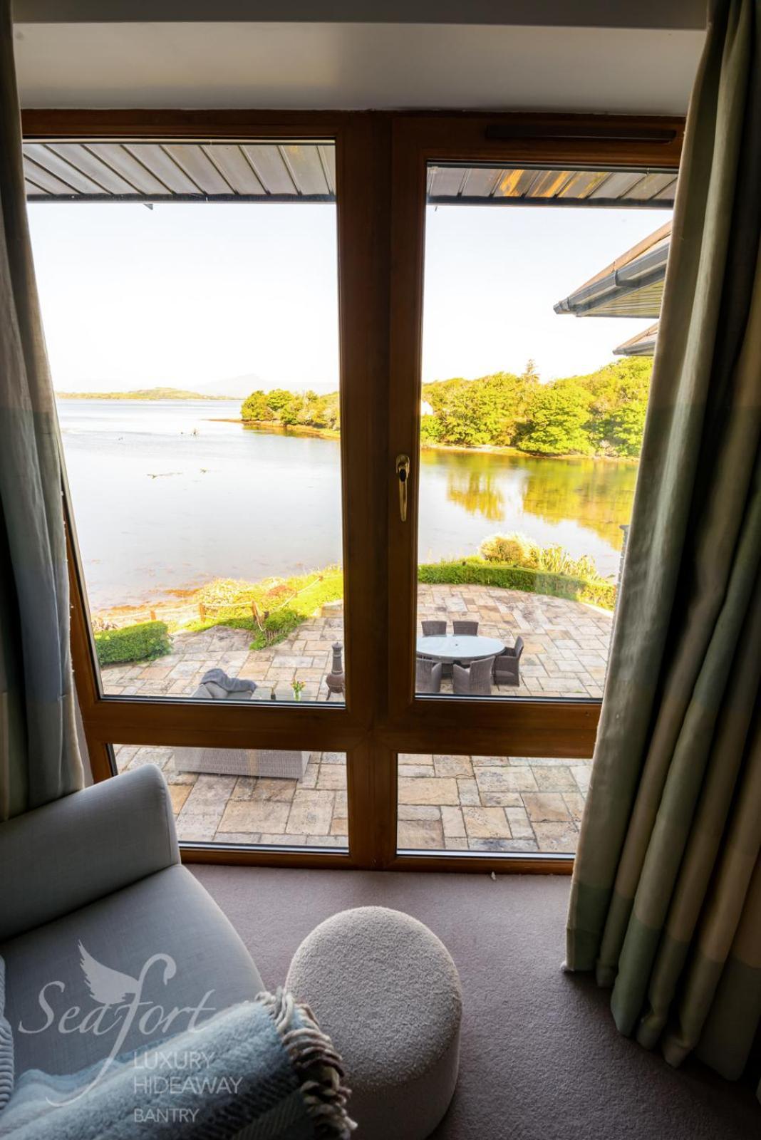Seafort Luxury Hideaway Бантри Екстериор снимка
